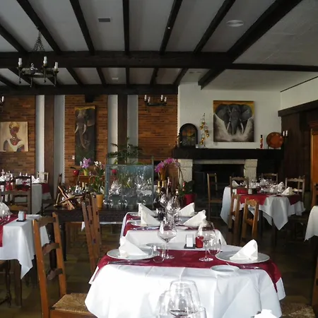 Ξενοδοχείο Du Commerce Chez Stephane Roumazières