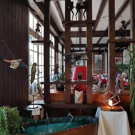 Du Commerce Chez Stephane Hotel Roumazières