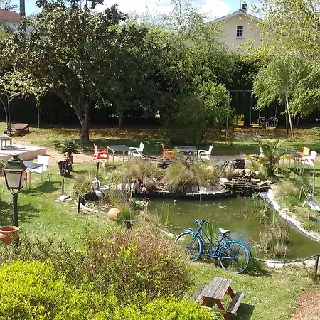 Ξενοδοχείο Du Commerce Chez Stephane 2*